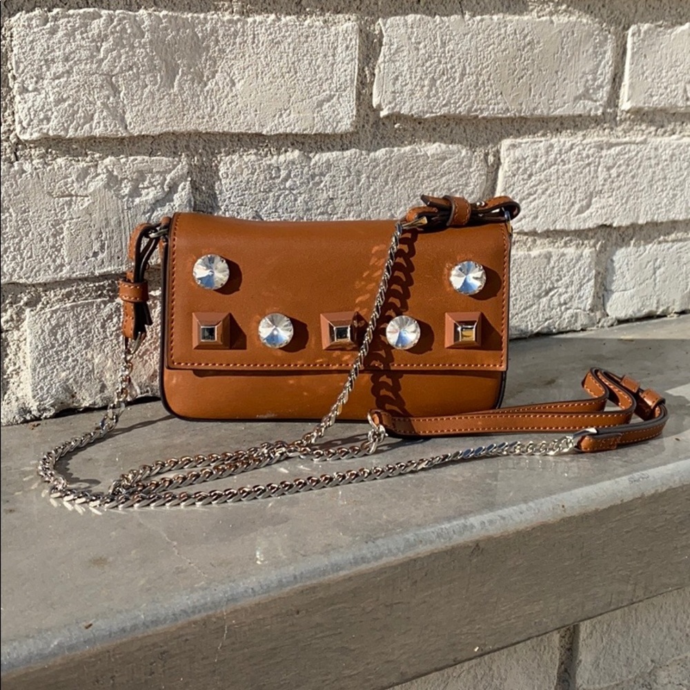 Crossbody bag